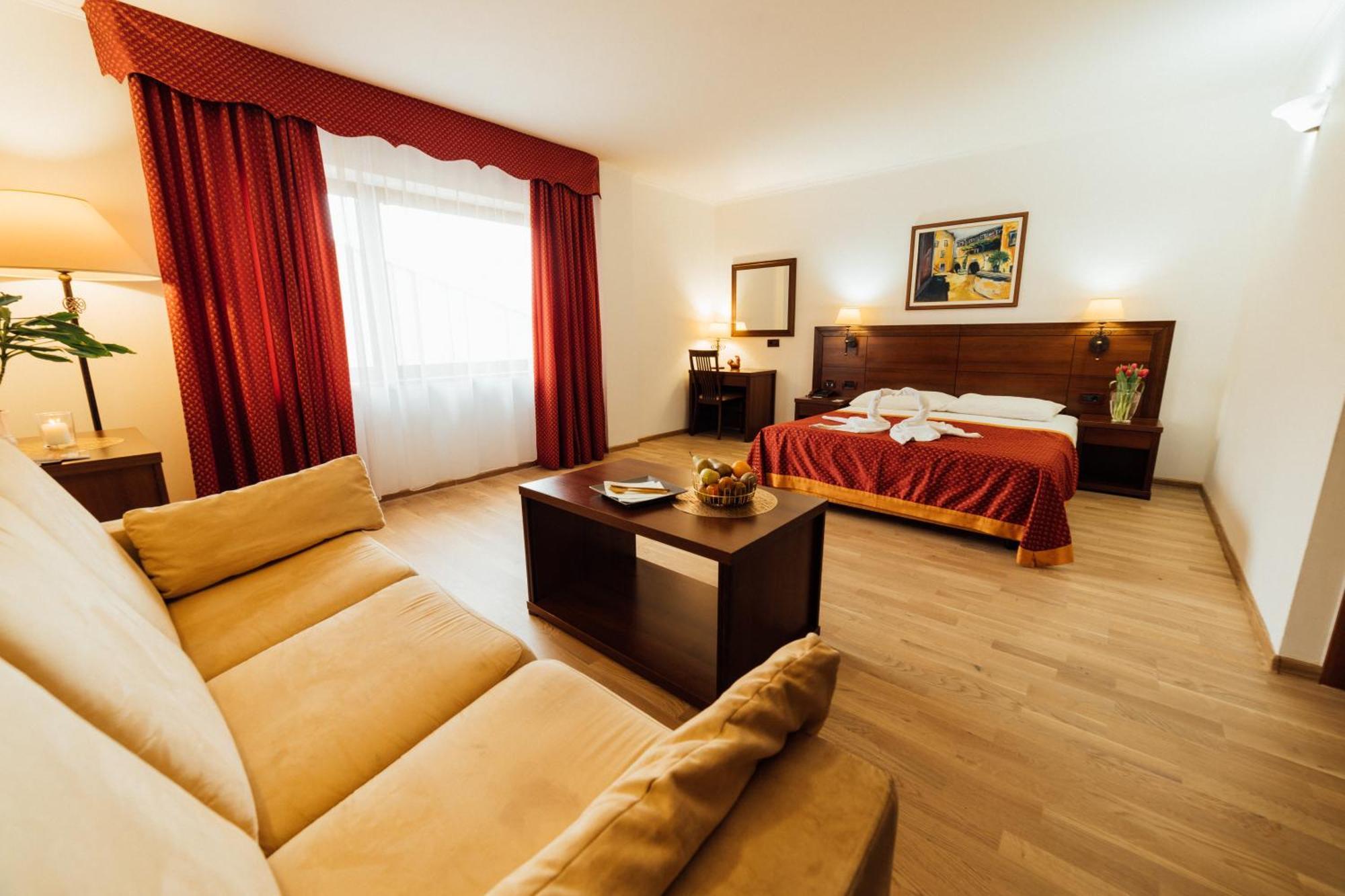 Hotel Picok Ðurđevac Esterno foto
