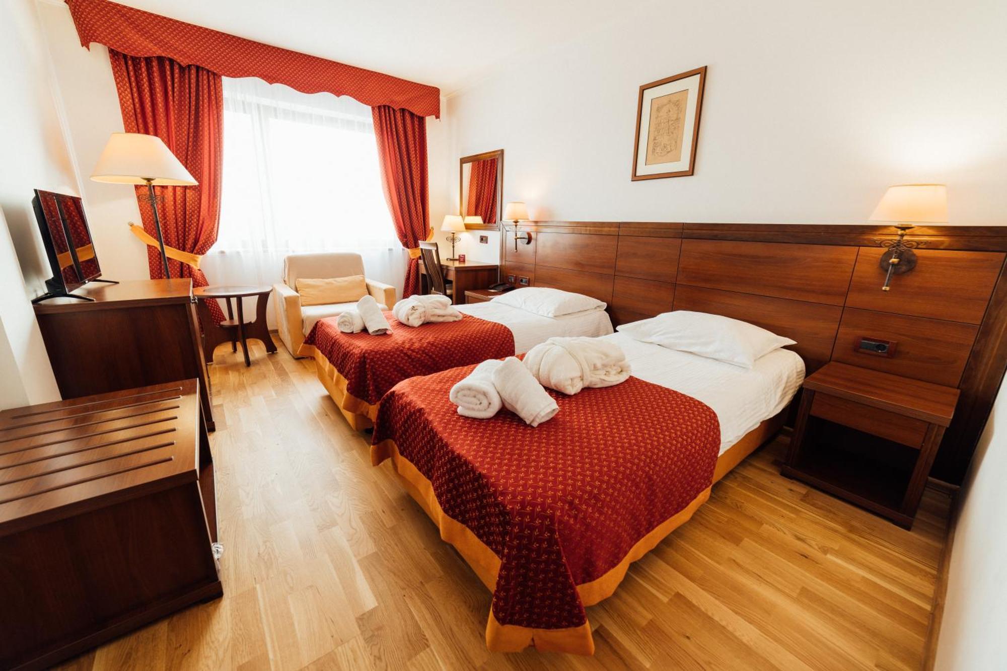 Hotel Picok Ðurđevac Esterno foto