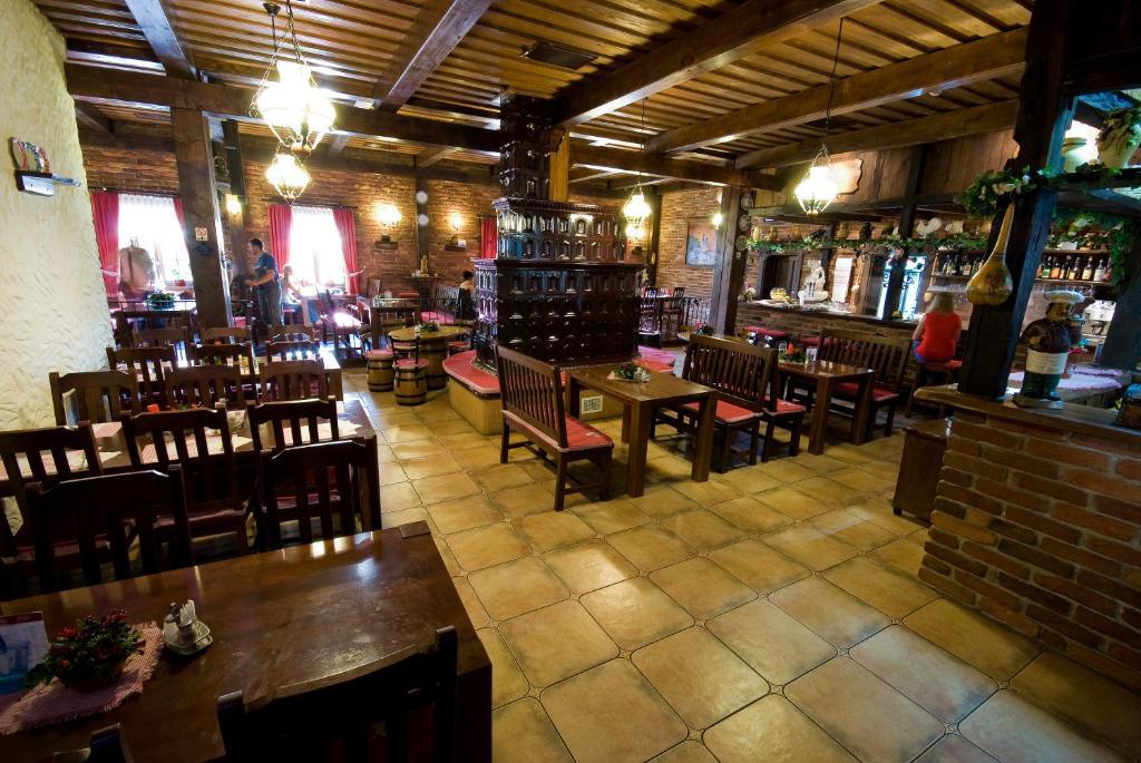 Hotel Picok Ðurđevac Esterno foto
