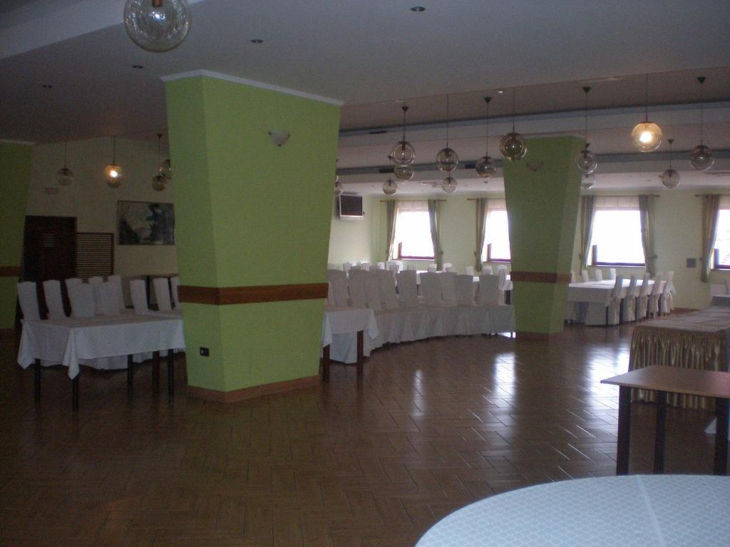 Hotel Picok Ðurđevac Esterno foto